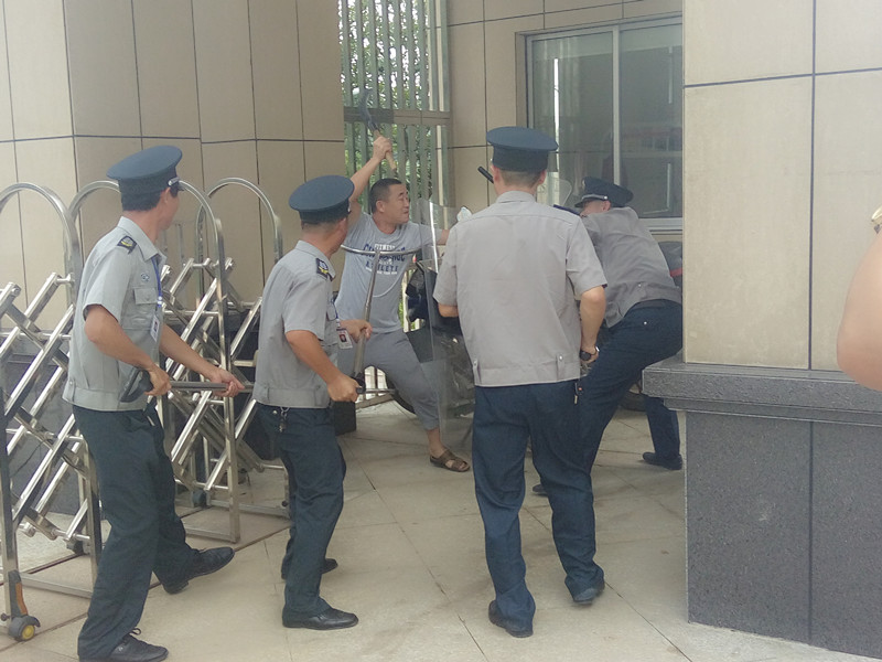 長(zhǎng)沙紅光保安服務(wù)有限公司,長(zhǎng)沙安保服務(wù),長(zhǎng)沙安全服務(wù),長(zhǎng)沙非武裝押運(yùn),勞務(wù)派遣服務(wù)