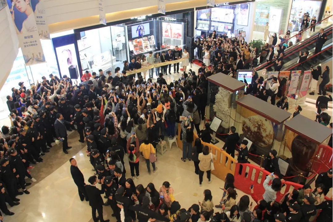 長沙紅光保安服務(wù)有限公司,長沙安保服務(wù),長沙安全服務(wù),長沙非武裝押運(yùn),勞務(wù)派遣服務(wù)