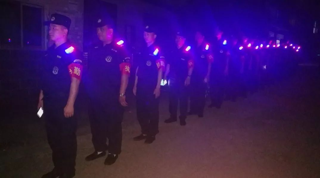 長(zhǎng)沙紅光保安服務(wù)有限公司,長(zhǎng)沙安保服務(wù),長(zhǎng)沙安全服務(wù),長(zhǎng)沙非武裝押運(yùn),勞務(wù)派遣服務(wù)