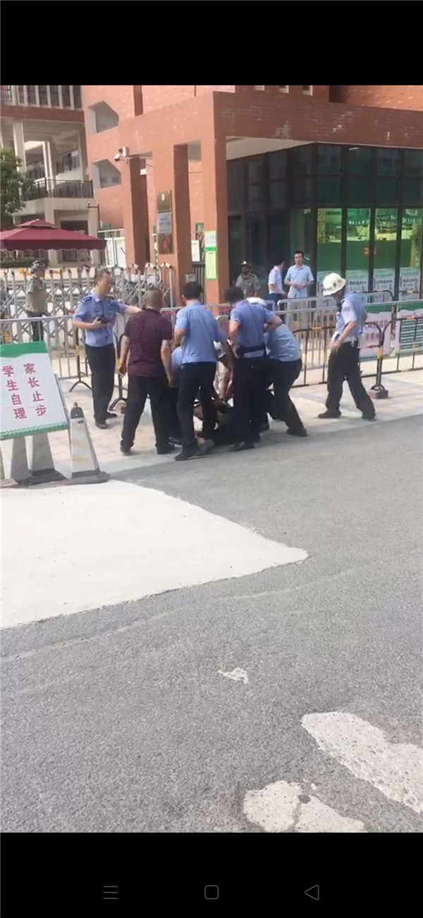 長(zhǎng)沙紅光保安服務(wù)有限公司,長(zhǎng)沙安保服務(wù),長(zhǎng)沙安全服務(wù),長(zhǎng)沙非武裝押運(yùn),勞務(wù)派遣服務(wù)