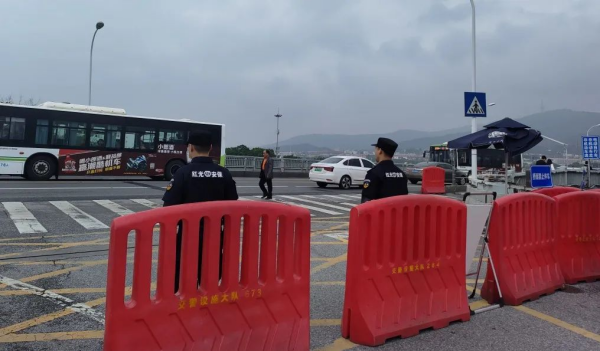 長(zhǎng)沙紅光保安服務(wù)有限公司,長(zhǎng)沙安保服務(wù),長(zhǎng)沙安全服務(wù),長(zhǎng)沙非武裝押運(yùn),勞務(wù)派遣服務(wù)