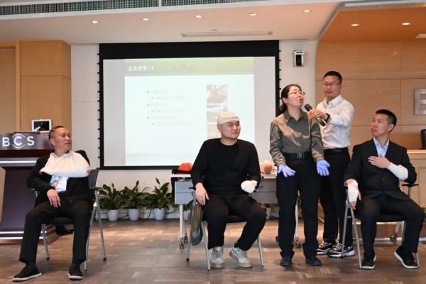 長沙紅光保安服務(wù)有限公司,長沙安保服務(wù),長沙安全服務(wù),長沙非武裝押運(yùn),勞務(wù)派遣服務(wù)